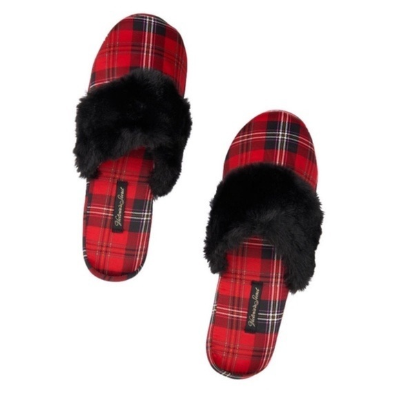 🆕VS Satin faux fur Slippers with pouch - Picture 2 of 6
